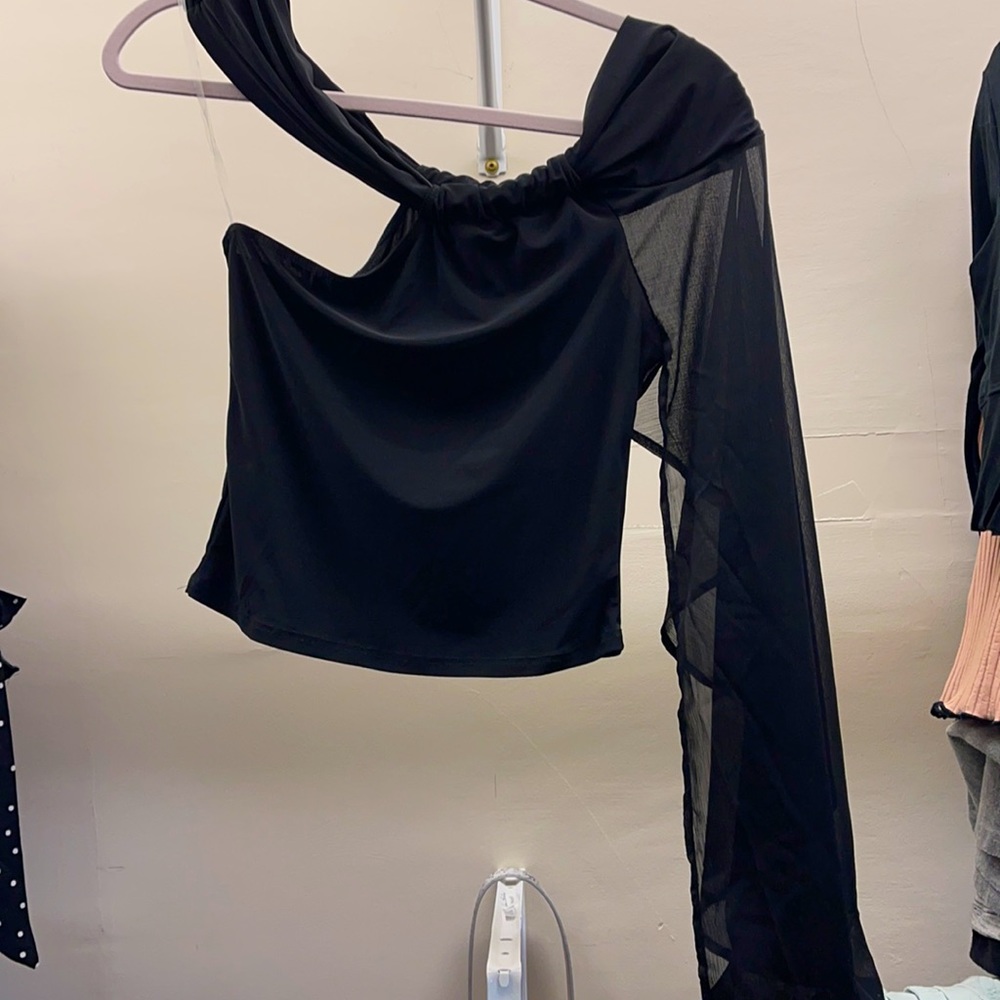 Fashion Nova Half Sleeve Crop